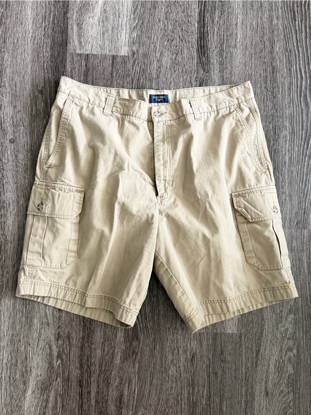 Dockers Men's Khaki Cargo Shorts - Classic Pocketed Style